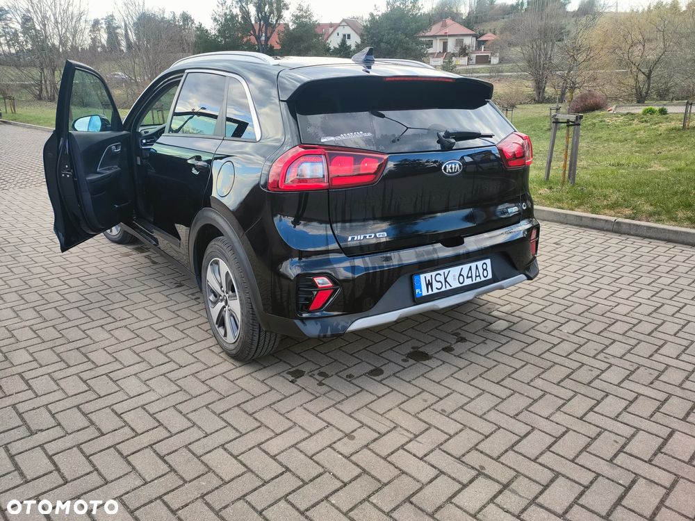 Kia Niro 1.6 GDI Hybrid L - 8