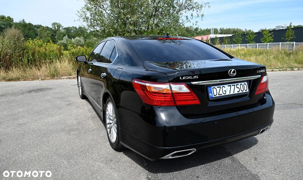 Lexus LS - 20