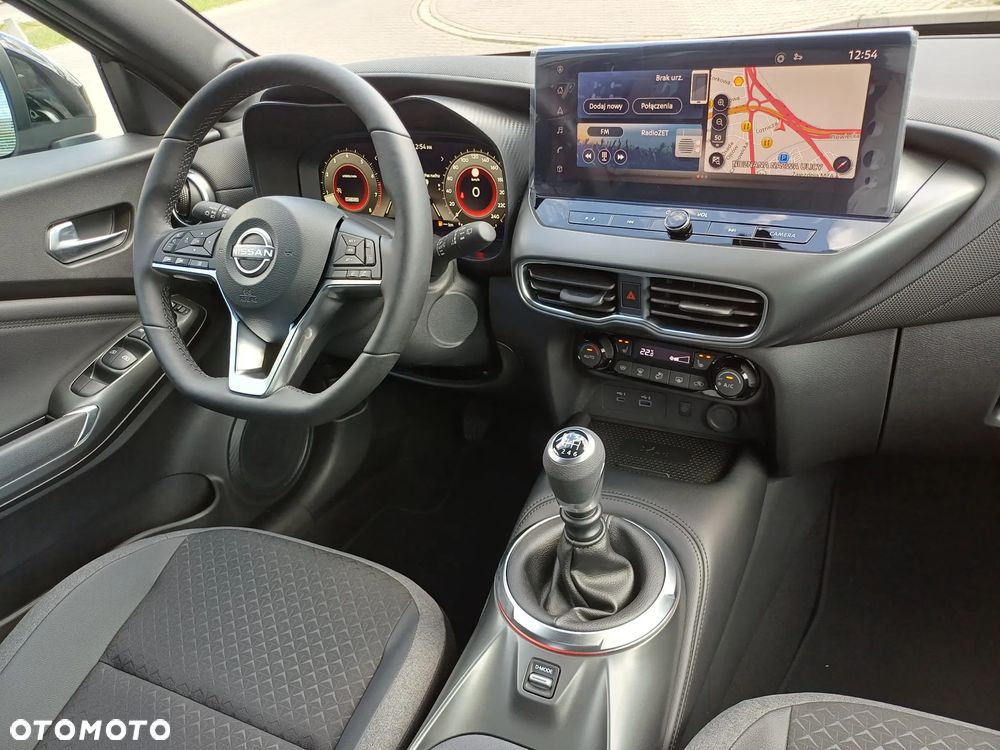 Nissan Juke 1.0 DIG-T N-Connecta - 11