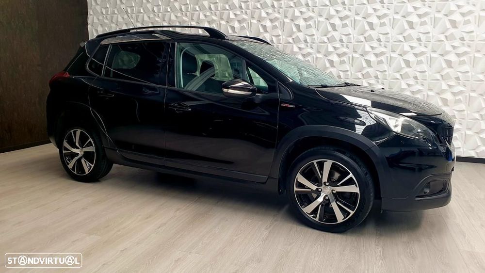 Peugeot 2008 1.6 BlueHDi GT Line - 4
