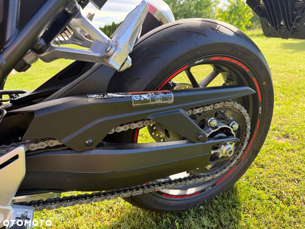 Honda Hornet - 10