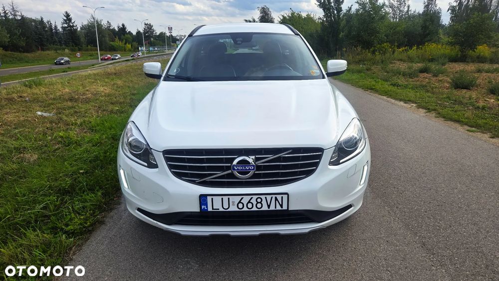 Volvo XC 60 D3 Geartronic Momentum - 12