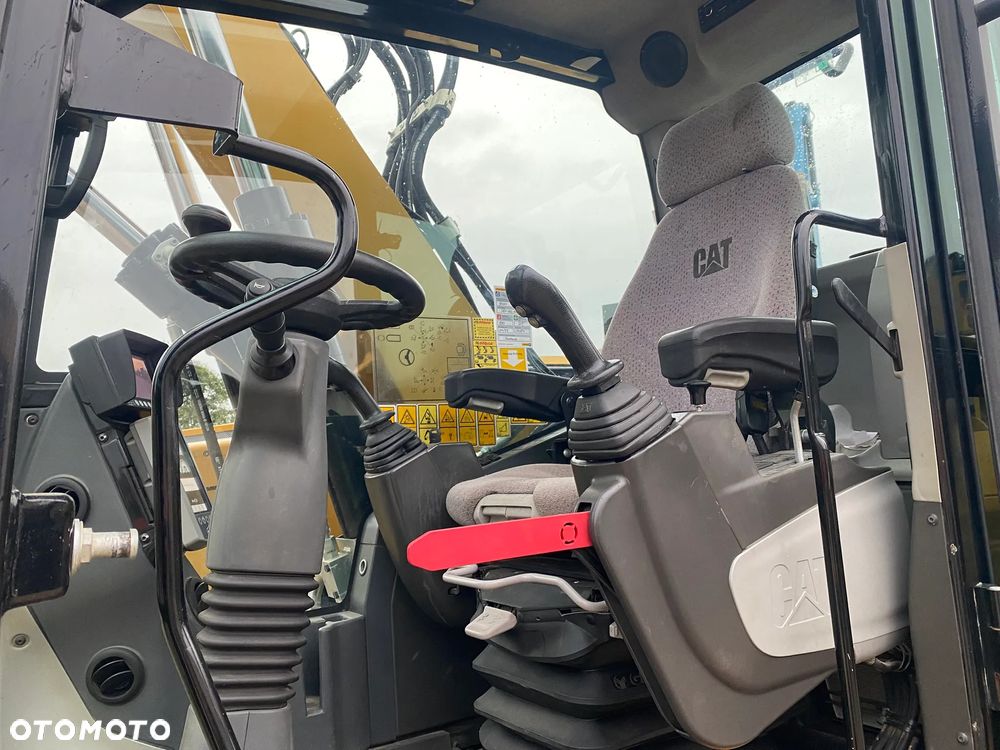 Caterpillar CAT M317F, 2018 ROK, 7800 MTH, Z NIEMIEC, KRÓTKI TYŁ, SERWISOWANA W CAT, - 20