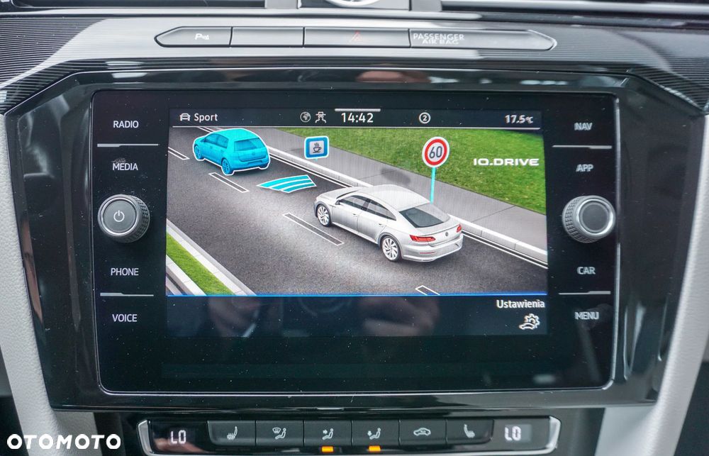 Volkswagen Arteon 2.0 TSI 4Motion Elegance DSG - 17