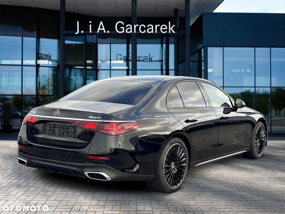 Mercedes-Benz E-Class 2026 photo 5