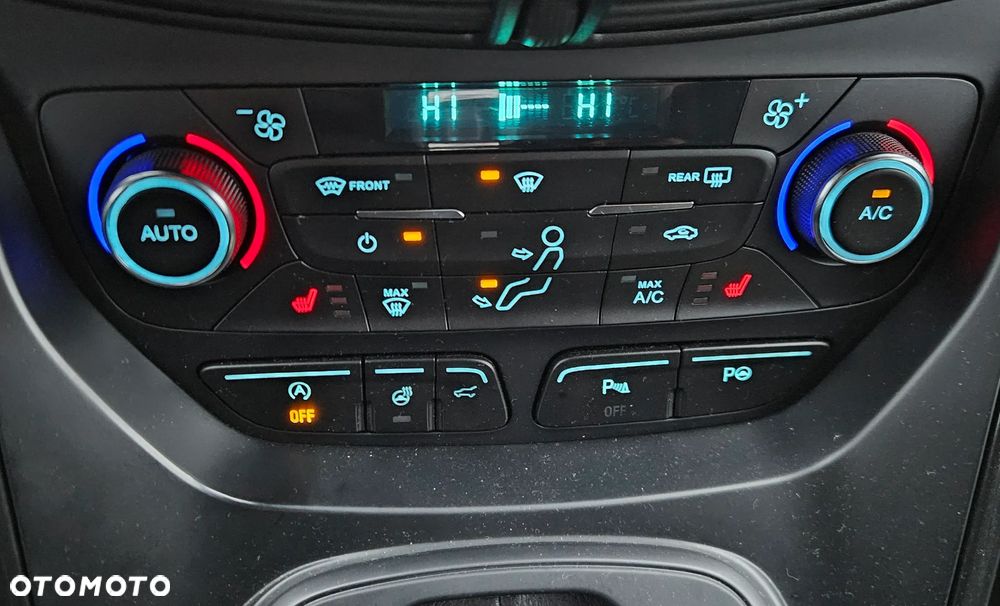 Ford Kuga 2.0 TDCi 4x4 ST-Line - 20