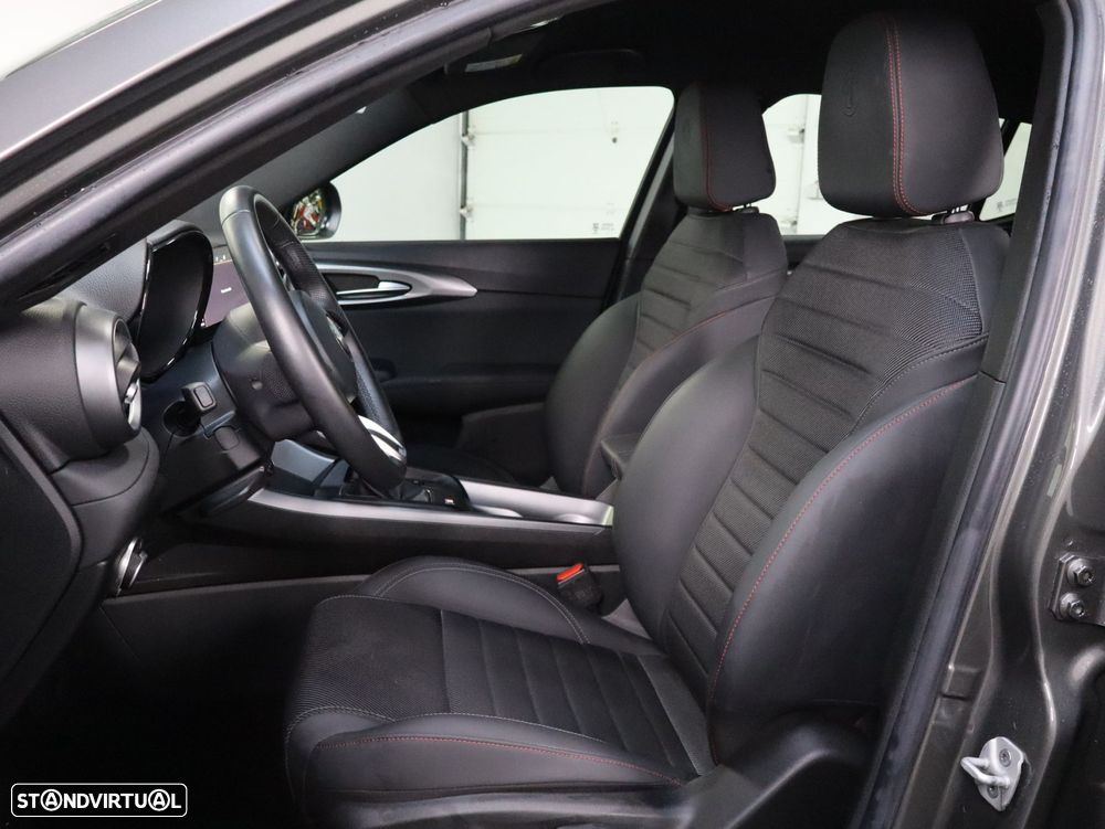 Alfa Romeo Tonale 1.5 Hybrid Sprint - 6