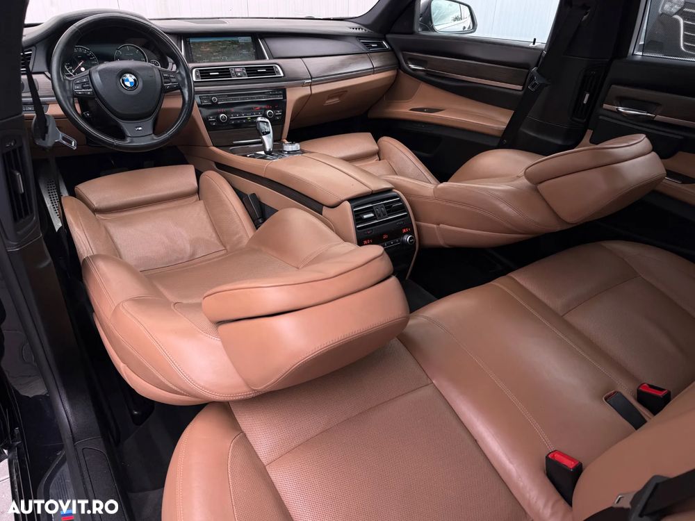BMW Seria 7 730d Edition Exclusive - 19