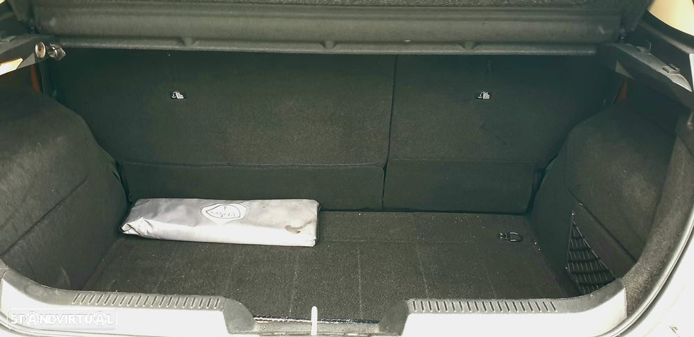 Lancia Delta 1.9 M-Jet TwinTurbo Platinum - 16