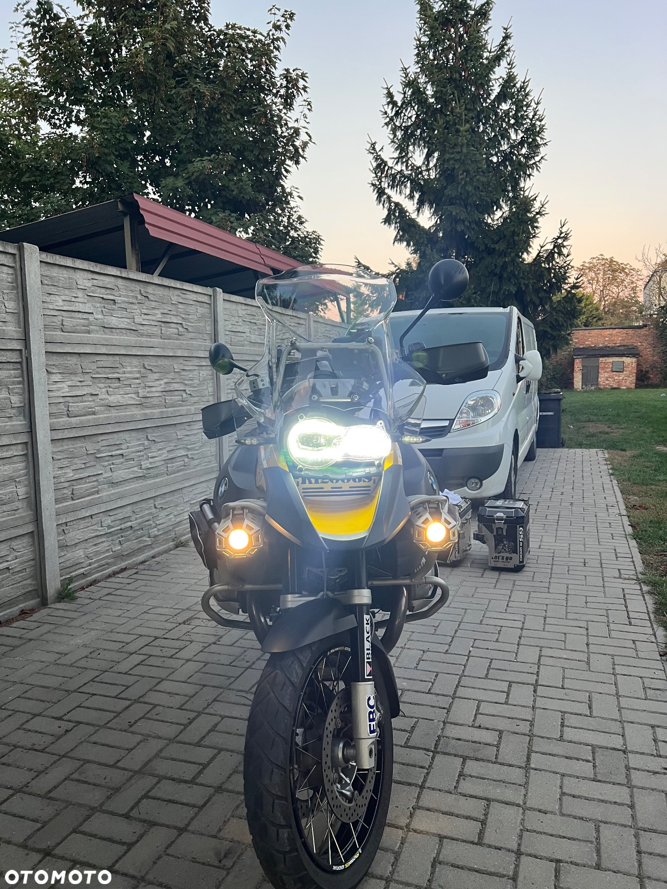 BMW Adventure - 19