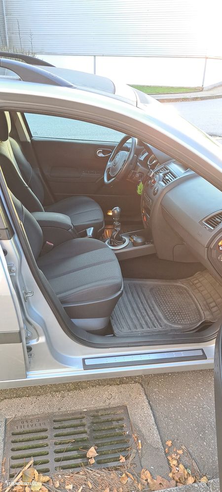Renault Mégane Break 1.5 dCi Dynamique Luxe - 9