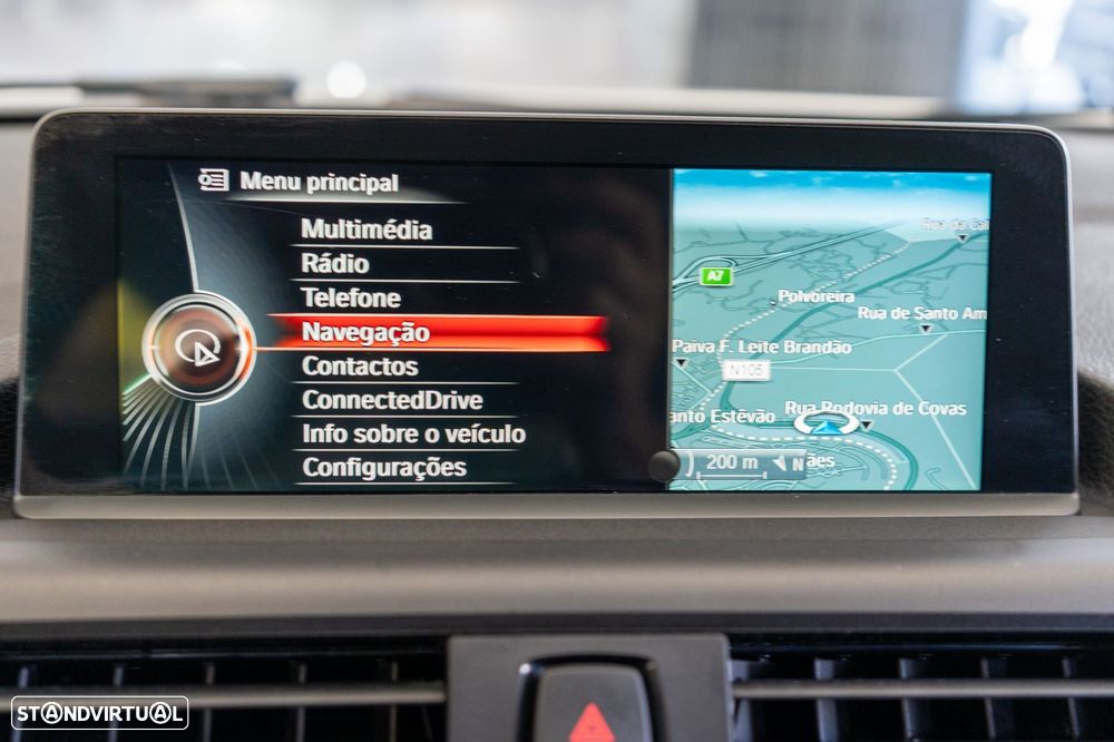 BMW 118 d Pack M - 32