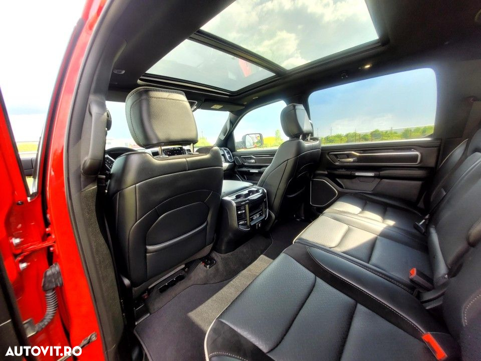 Dodge RAM - 17
