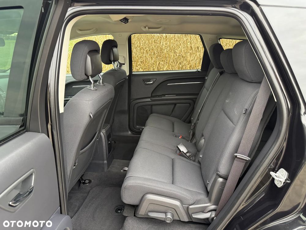 Dodge Journey - 13