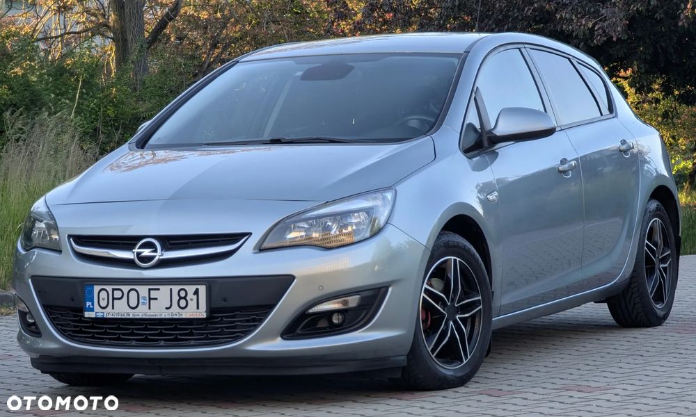 Opel Astra 1.4 T Enjoy - 23