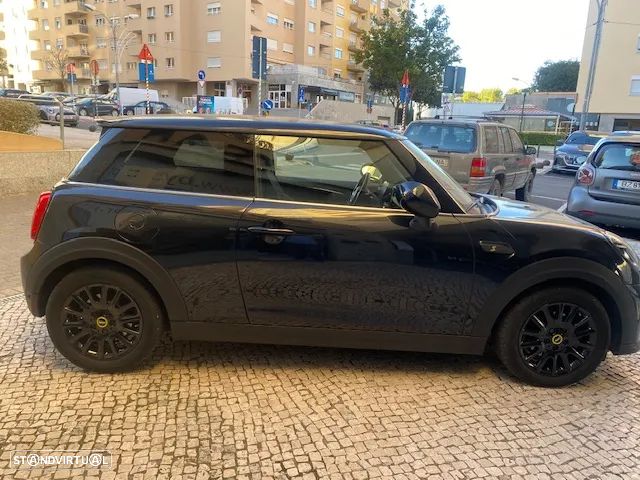MINI 3 Portas Cooper SE Premium Classic - 22