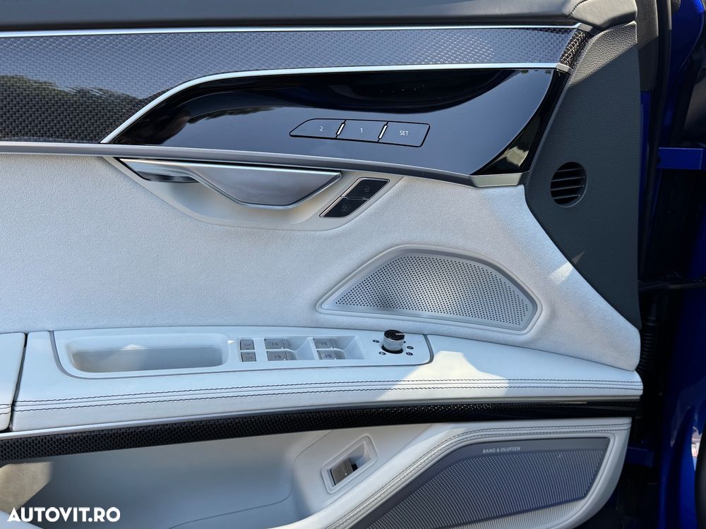 Audi S8 PI quattro Tiptronic MHEV - 17