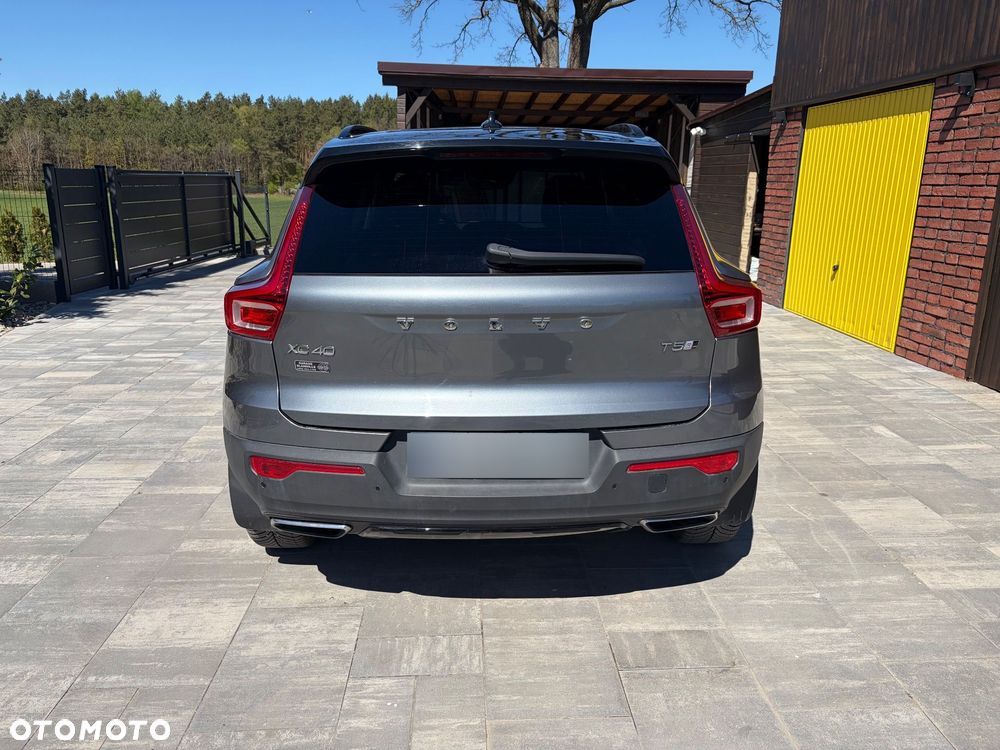 Volvo XC 40 T5 AWD Geartronic R-Design - 3