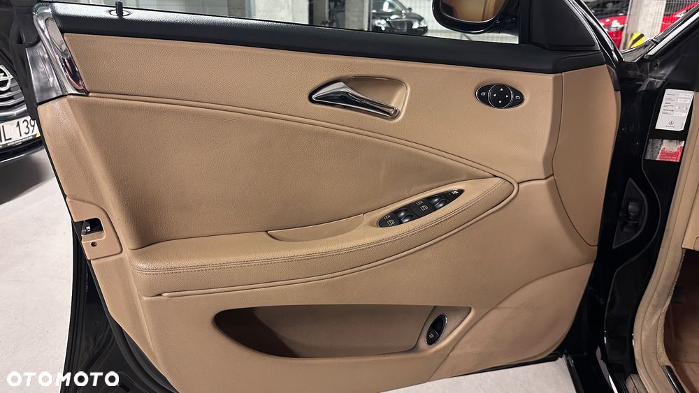 Mercedes-Benz CLS 350 7G-TRONIC - 15