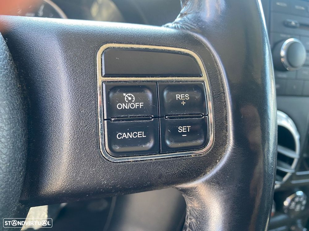 Jeep Wrangler - 9