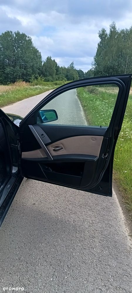 BMW Seria 5 520d - 18