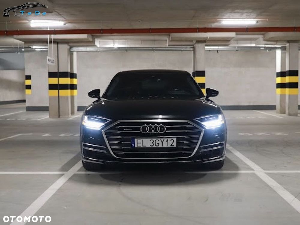 Audi A8 - 7
