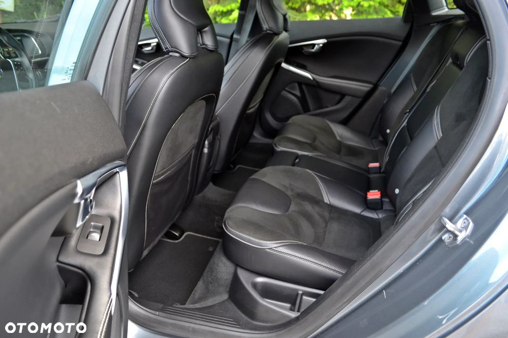 Volvo V40 - 26