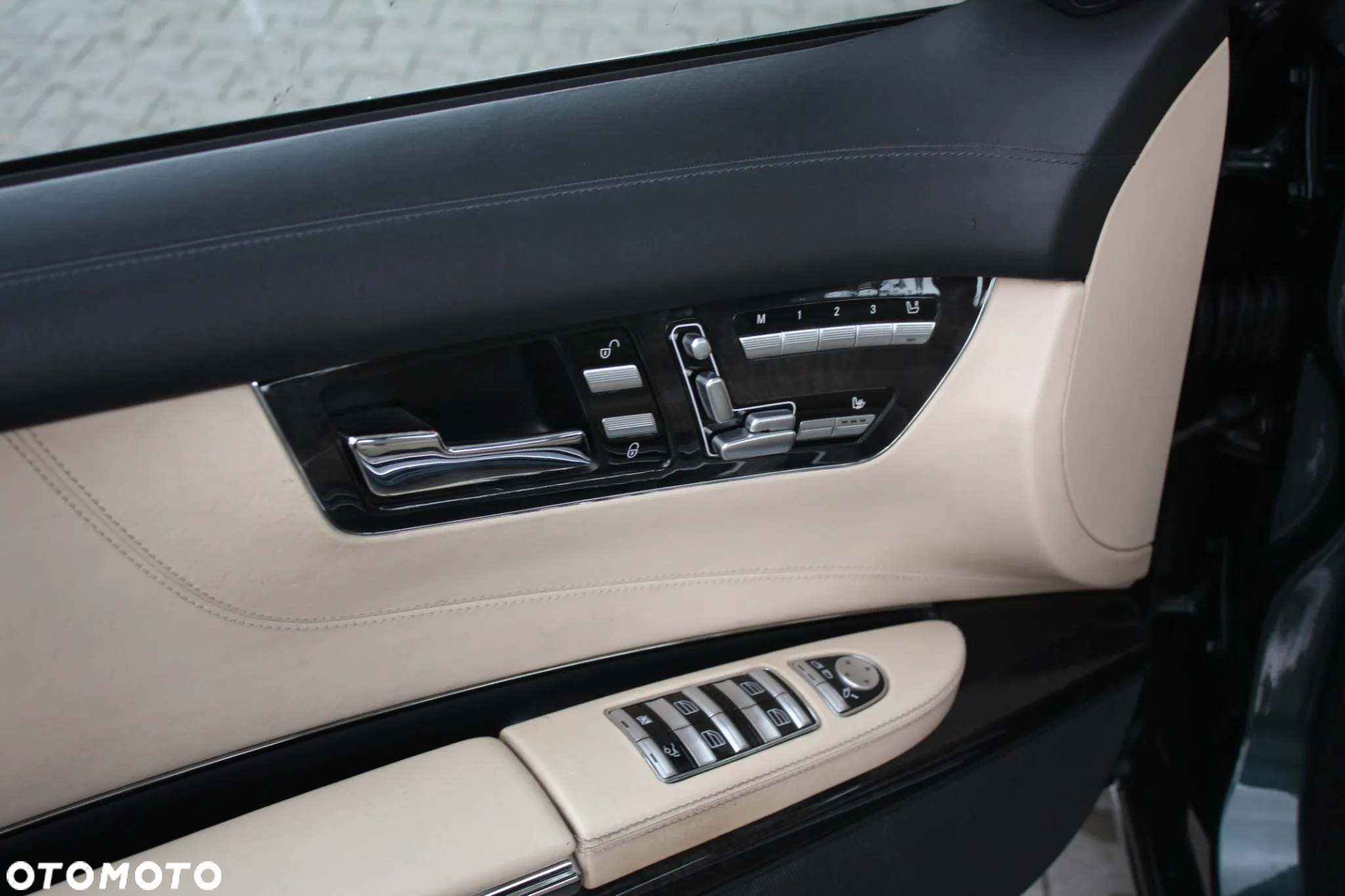 Mercedes-Benz CL 500 7G-TRONIC - 22