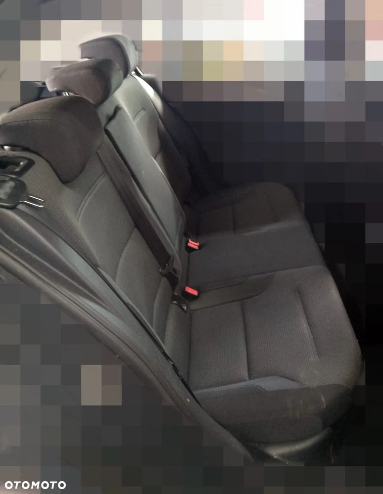 VW GOLF IV HB KANAPA - 1