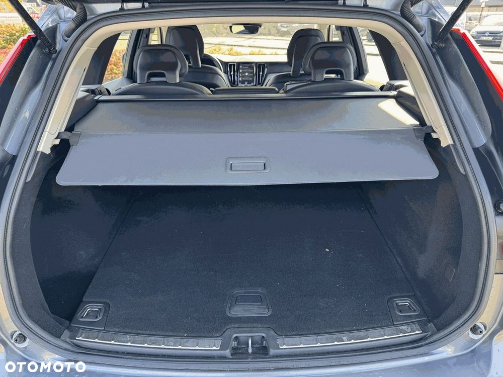 Volvo XC 60 - 21
