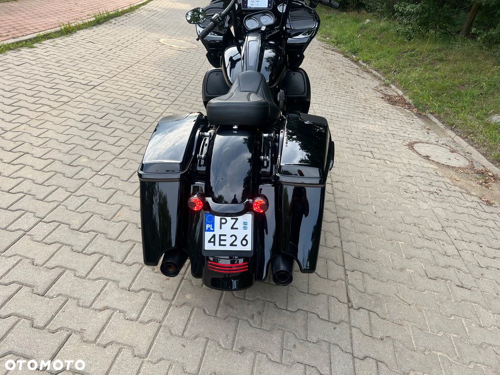 Harley-Davidson Touring Road Glide - 4