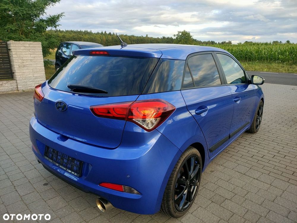Hyundai i20 blue 1.2 Style - 6
