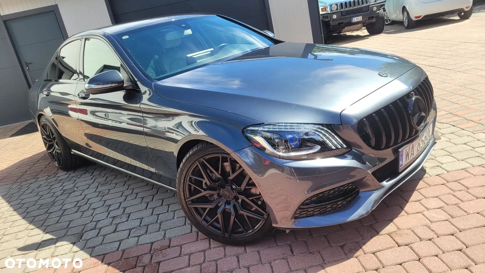 Mercedes-Benz Klasa C 300 7G-TRONIC - 2