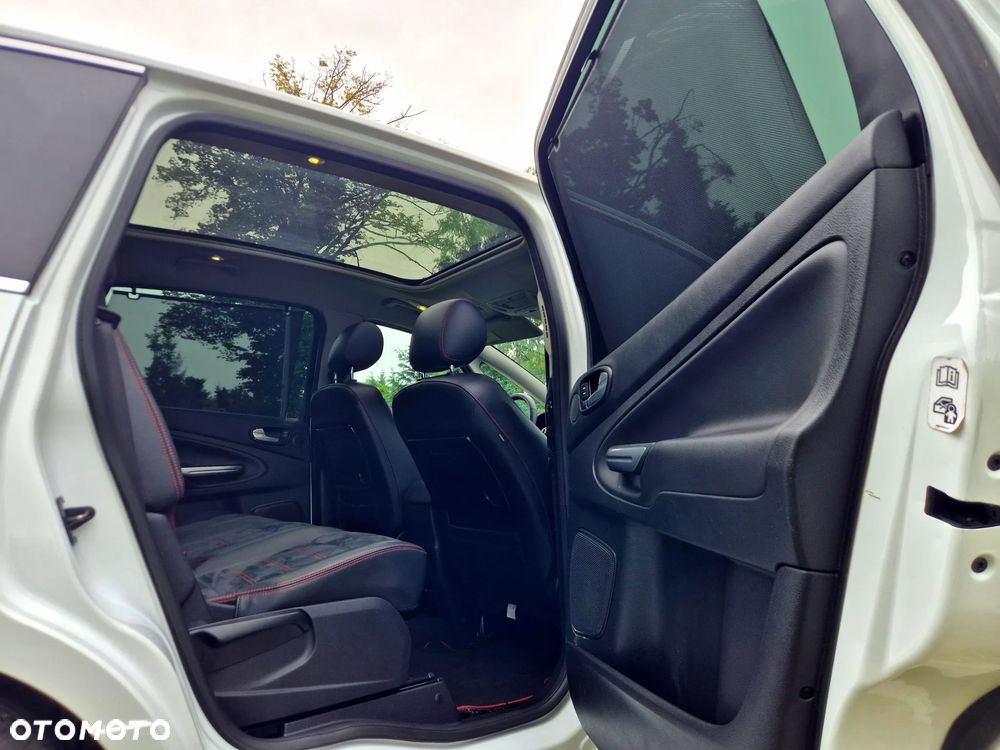 Ford S-Max 2.0 TDCi DPF Titanium - 26