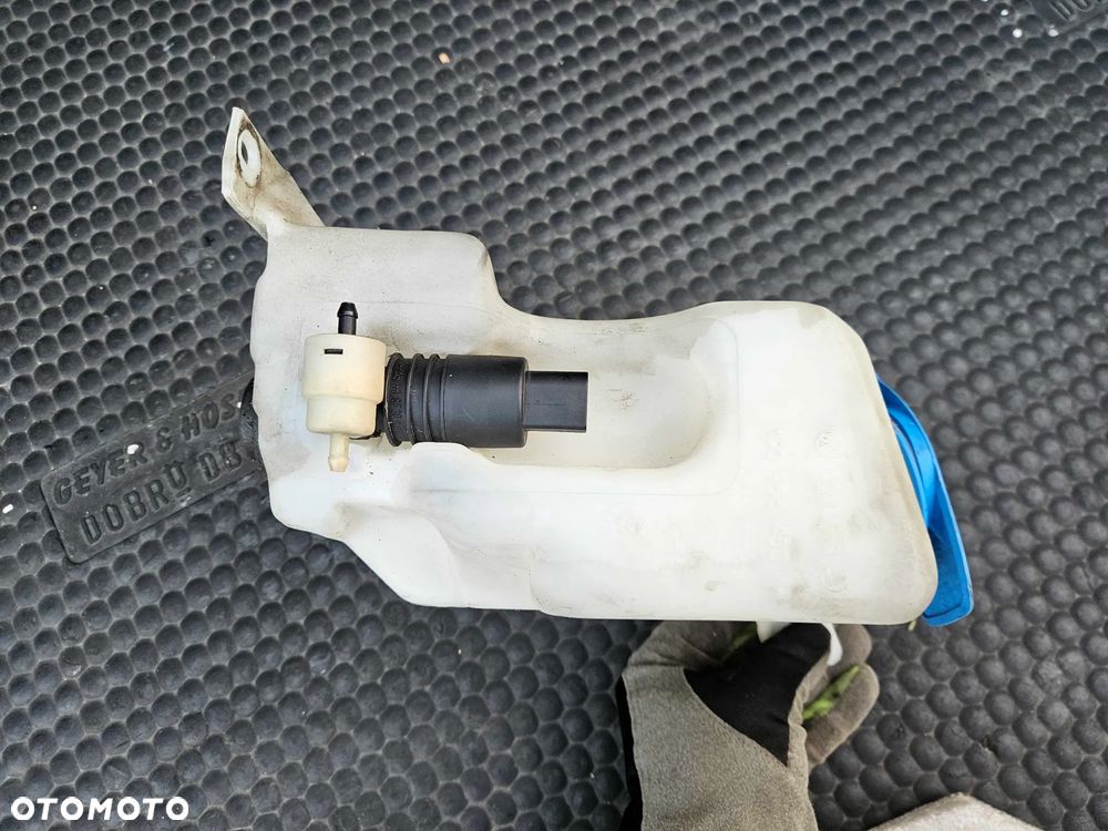 Zbiorniczek 1J0955453 N / P 8D0955455 Zbiornik 3L. Pompka Płynu do Spryskiwaczy VW Golf IV 4 Seat Leon I 1 Skoda Octavia I 1 Audi A3 8L - 14