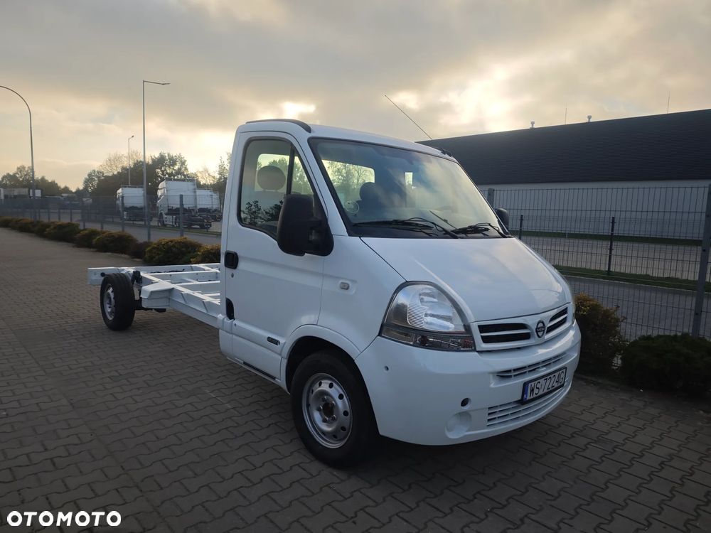 Nissan INTERSTAR - 8