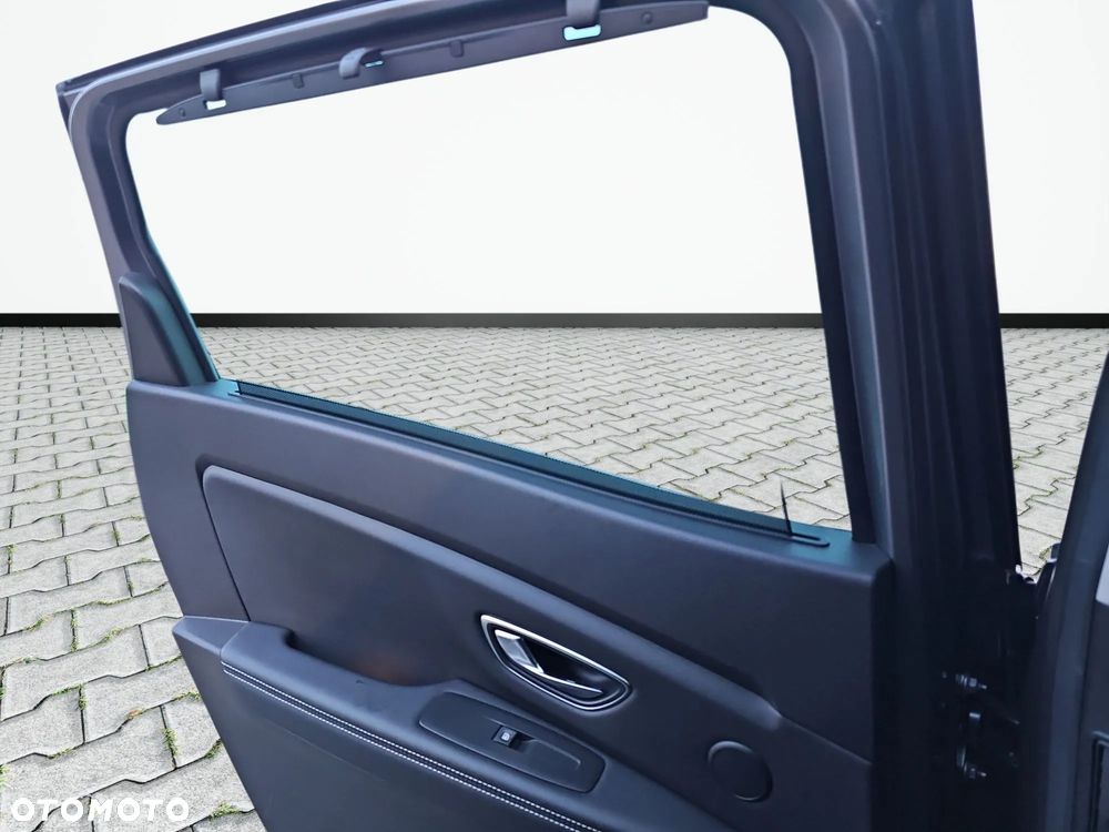 Renault Scenic 1.6 dCi Bose EDC - 16