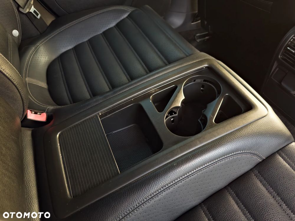 Volkswagen Passat CC 2.0 TSI DSG - 35