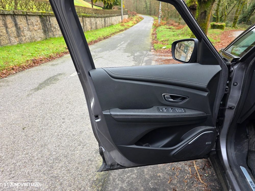 Renault Scénic Energy dCi 130 Start & Stop Euro 6 Bose Edition - 31