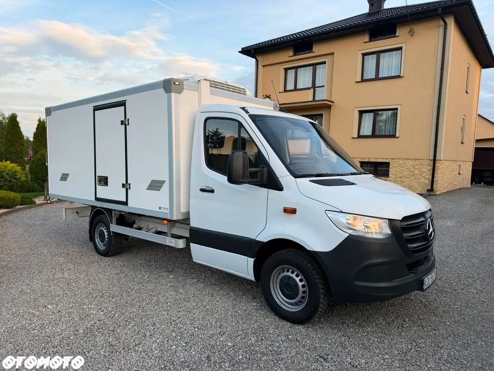 Mercedes-Benz Sprinter 319 Kontener 2.0 - 190KM Automat Pierwszy właściciel PIĘKNY - 1