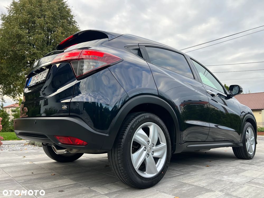 Honda HR-V 1.5 i-VTEC CVT Executive - 17