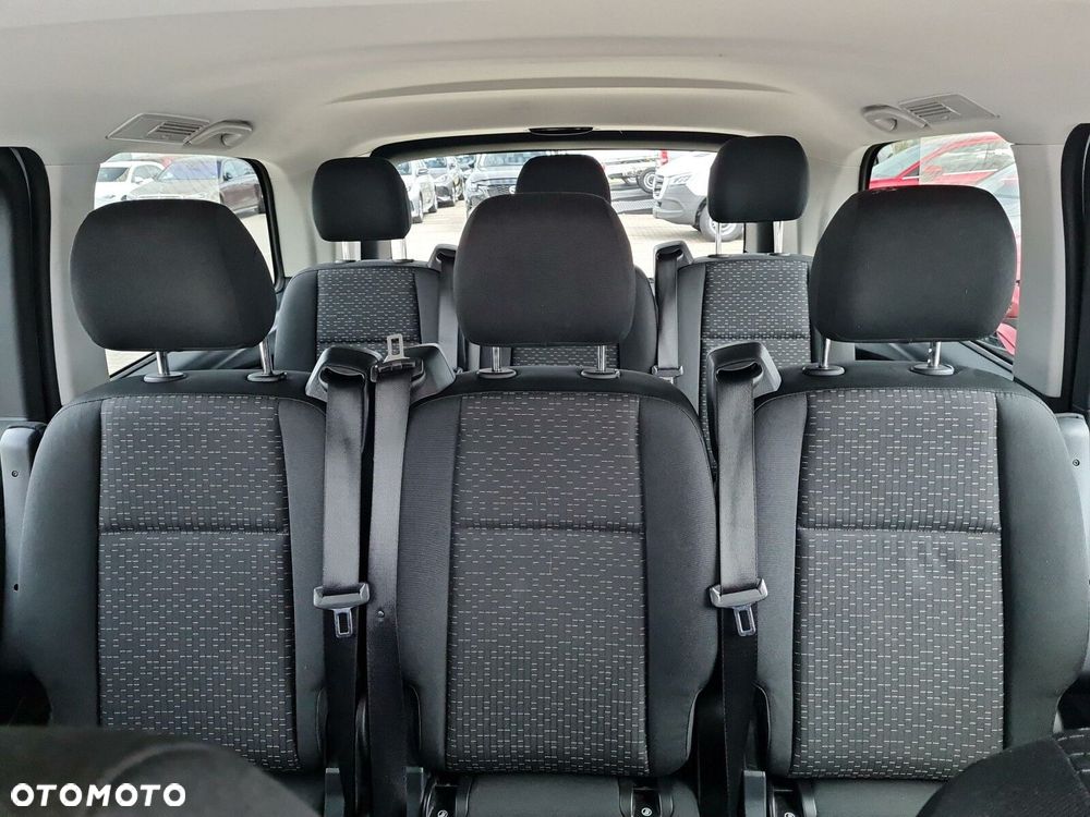 Mercedes-Benz Vito - 25