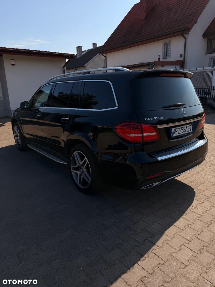 Mercedes-Benz GLS - 4