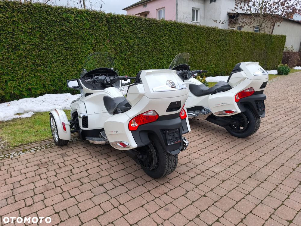 Can-Am Spyder - 5