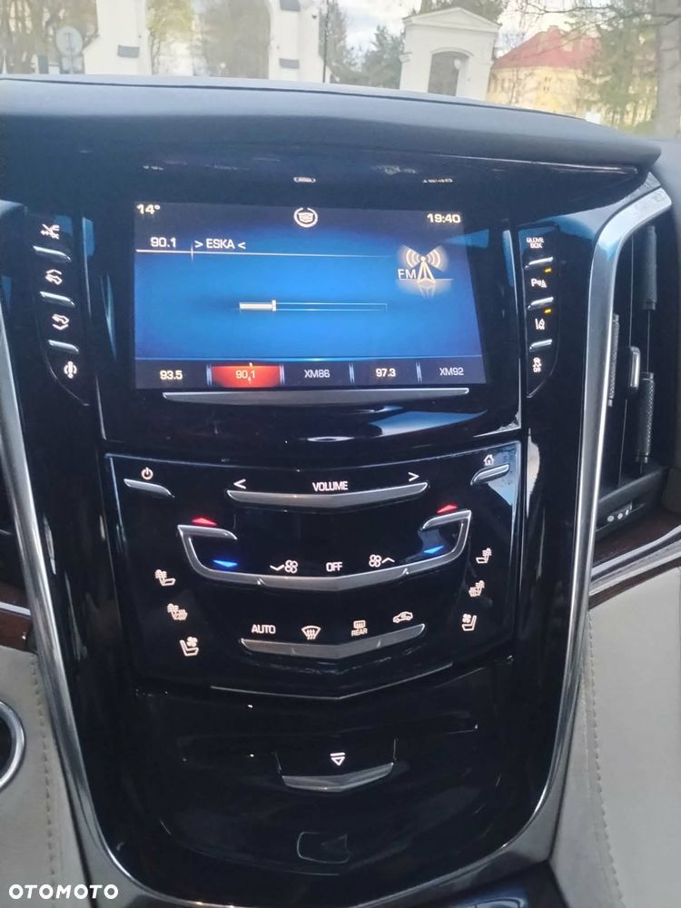 Cadillac Escalade 6.2 V8 Platinum - 12