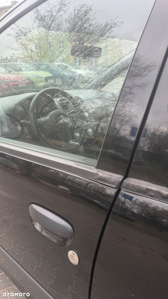 Mitsubishi Colt - 11