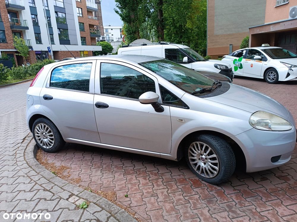 Fiat Grande Punto Actual 1.4 8V Actual Euro5 - 2