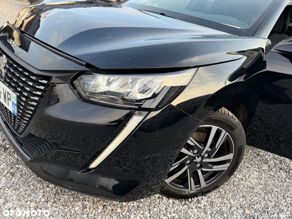 Peugeot 208 PureTech 100 Allure - 29