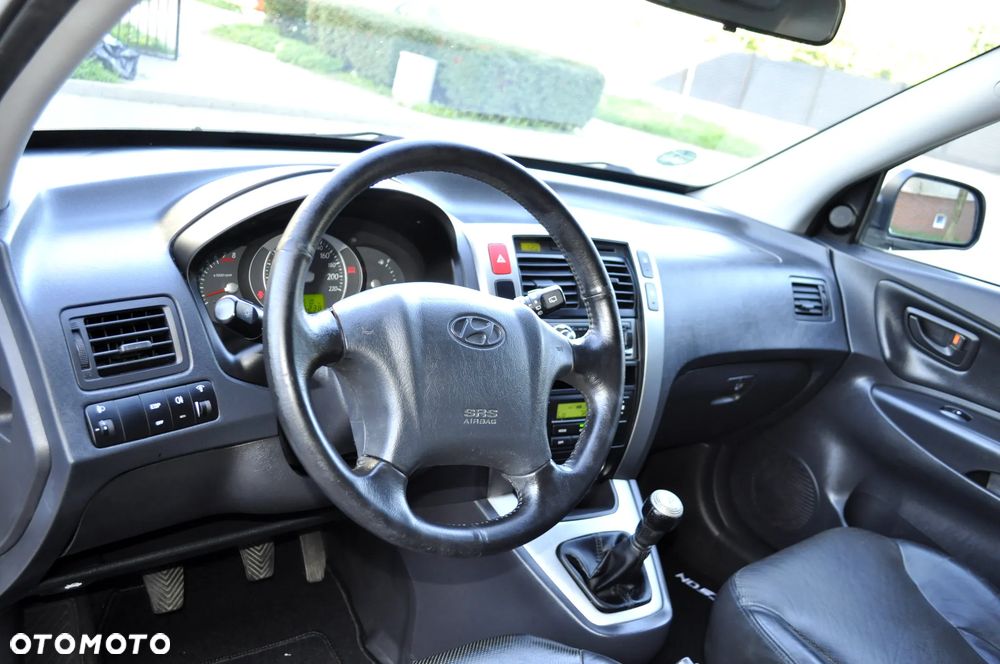 Hyundai Tucson 2.0 2WD GLS - 16