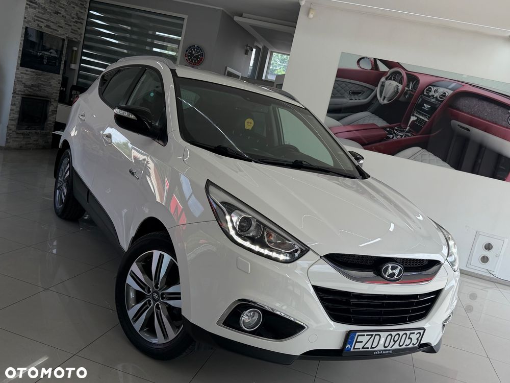 Hyundai ix35 1.7 CRDi 2WD blue Finale Gold - 30